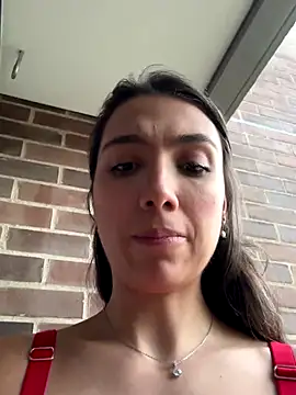 Snapshot of AnnaCastillo_ chatting on 10, 11, 2025 AnnaCastillo online show from 10, 11, 2025