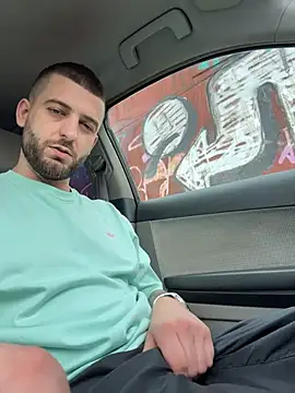 ElChapoGuzman95 online show from 8, 2, 2026