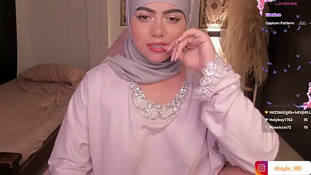 shayla 18 online show from 11, 3, 2025