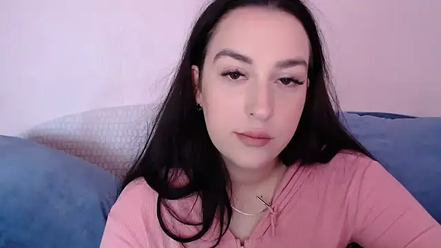 Snapshot of vitalina_freedom chatting on 1, 11, 2025 vitalina freedom online show from 1, 11, 2025