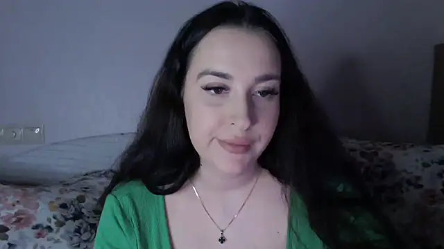 Snapshot of vitalina_freedom chatting on 27, 11, 2025 vitalina freedom online show from 27, 11, 2025