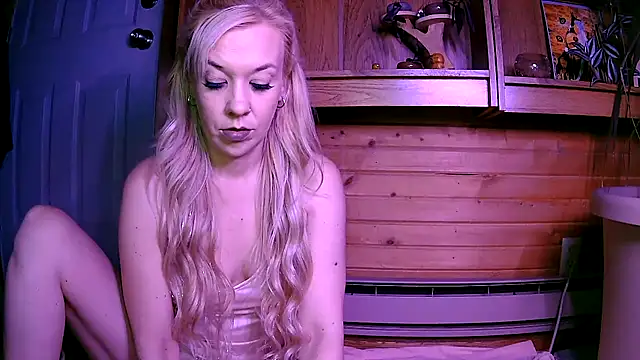 lyra rose online show from 16, 3, 2025