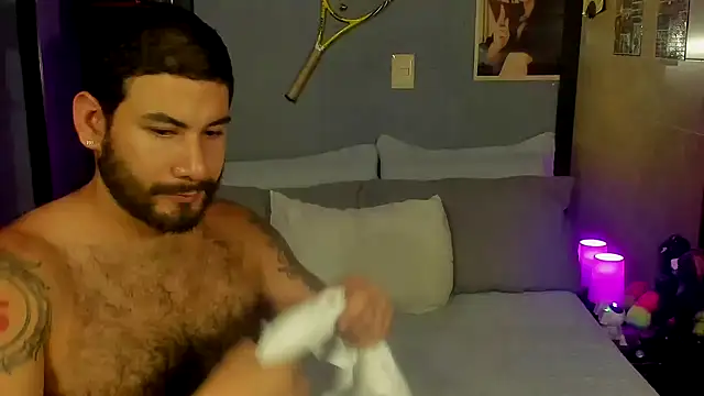 Prometeo-grizzly online show from 2, 1, 2025