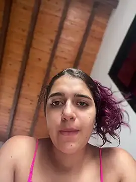 Alicia Ruiz online show from 10, 1, 2025