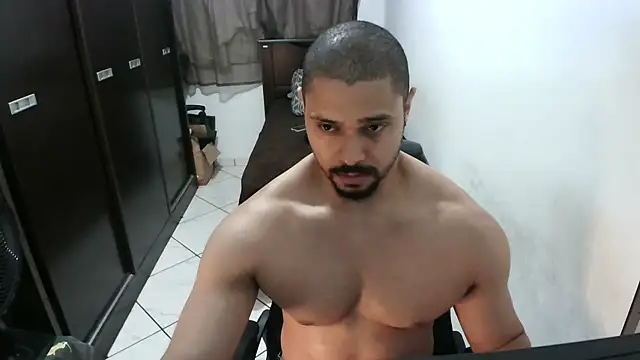 Snapshot of Brian_Aries chatting on 25, 9, 2025 Brian Aries online show from 25, 9, 2025