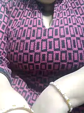 Snapshot of Seema_99 chatting on 29, 12, 2024 Seema 99 online show from 29, 12, 2024