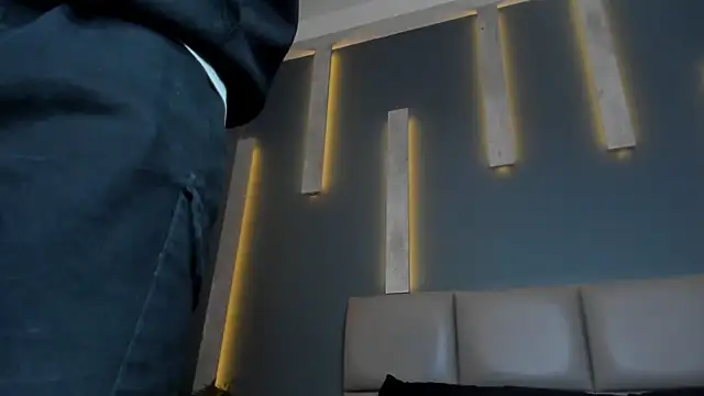 Snapshot of alexgiraldo_ chatting on 5, 2, 2025 alexgiraldo online show from 5, 2, 2025