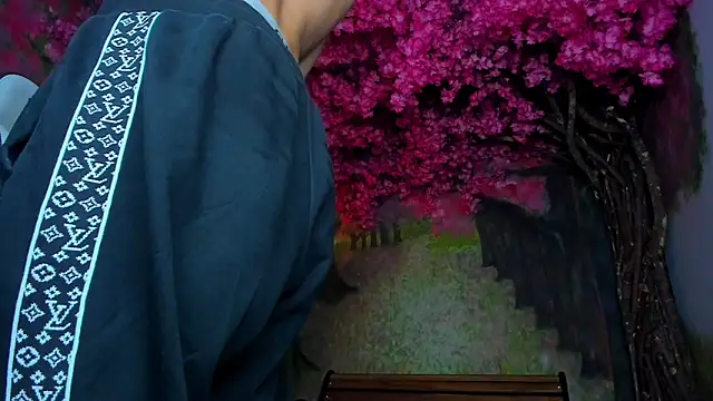 Snapshot of alexgiraldo_ chatting on 14, 2, 2025 alexgiraldo online show from 14, 2, 2025