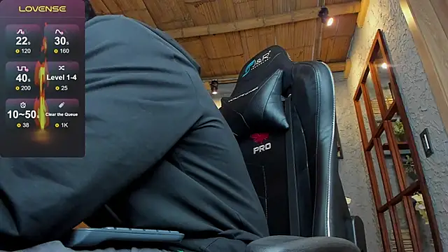 Snapshot of alexgiraldo_ chatting on 22, 2, 2025 alexgiraldo online show from 22, 2, 2025