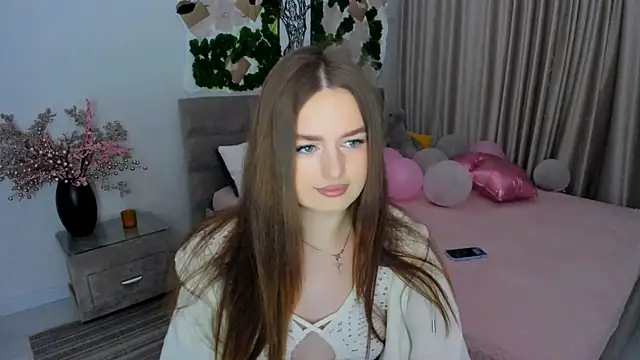 MiracleCurly online show from 26, 2, 2025