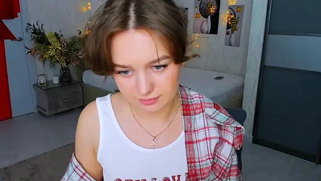 MiracleCurly online show from 16, 3, 2025