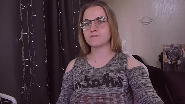 MissBrightShine online show from 23, 9, 2025