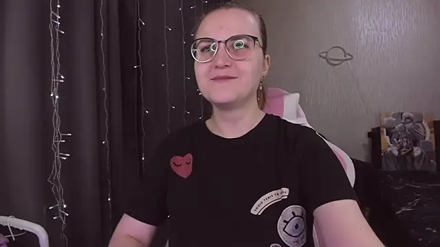 MissBrightShine online show from 19, 12, 2025