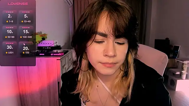 Snapshot of _selectrra chatting on 7, 2, 2025 selectrra online show from 7, 2, 2025