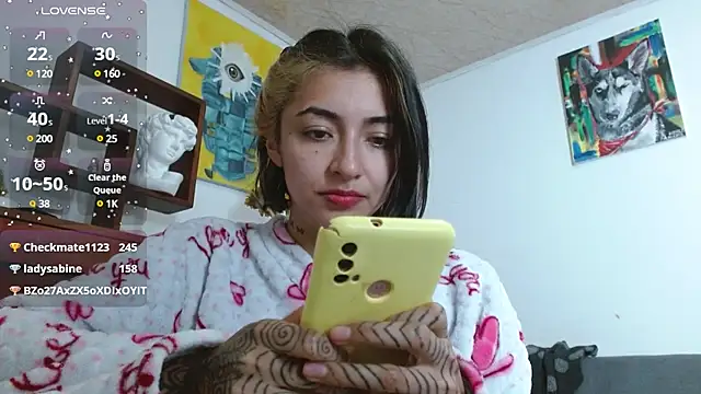 ZoeBakers  online show from 22, 2, 2025