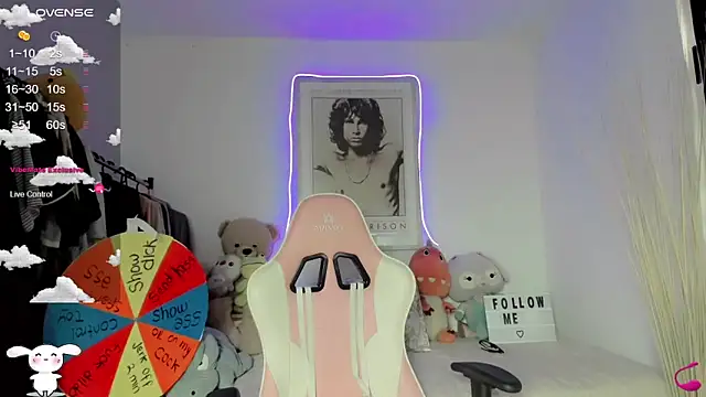 lucas cute online show from 26, 2, 2025