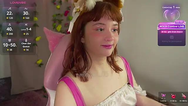 Snapshot of molly_russell chatting on 17, 12, 2025 molly russell online show from 17, 12, 2025