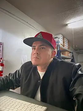 PeterGrandee online show from 4, 12, 2024