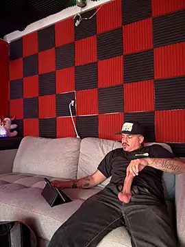 PeterGrandee online show from 19, 2, 2025