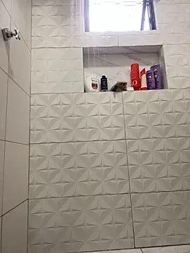 Snapshot of r0drig669 chatting on 2, 2, 2025 r0drig669 online show from 2, 2, 2025