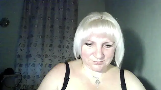 Snapshot of MeilomaWesa chatting on 20, 11, 2025 MeilomaWesa online show from 20, 11, 2025