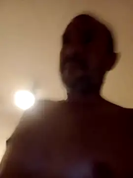 Snapshot of julialope chatting on 12, 7, 2026 julialope online show from 12, 7, 2026