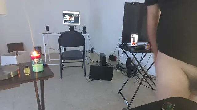 Peachestabby147 online show from 26, 10, 2025