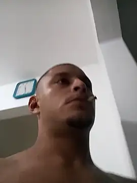 Snapshot of emrehliug12 chatting on 19, 3, 2026 emrehliug12 online show from 19, 3, 2026