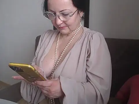 Alma44 online show from 14, 1, 2026