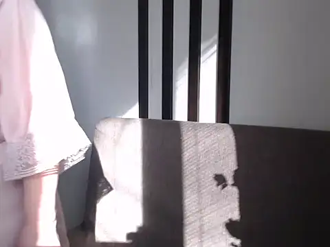 Snapshot of Alma44 chatting on 6, 3, 2026 Alma44 online show from 6, 3, 2026