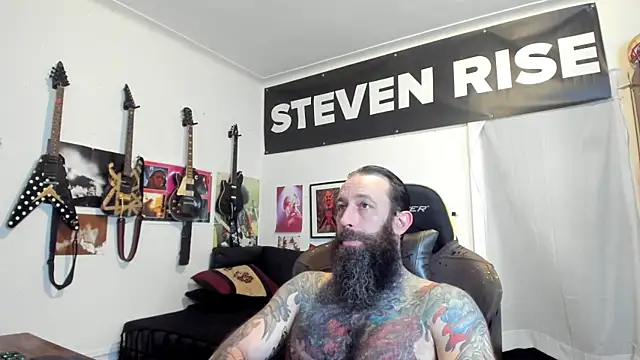 Snapshot of StevenRiseNYC chatting on 18, 6, 2026 StevenRiseNYC online show from 18, 6, 2026