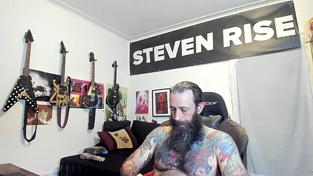 Snapshot of StevenRiseNYC chatting on 24, 6, 2026 StevenRiseNYC online show from 24, 6, 2026