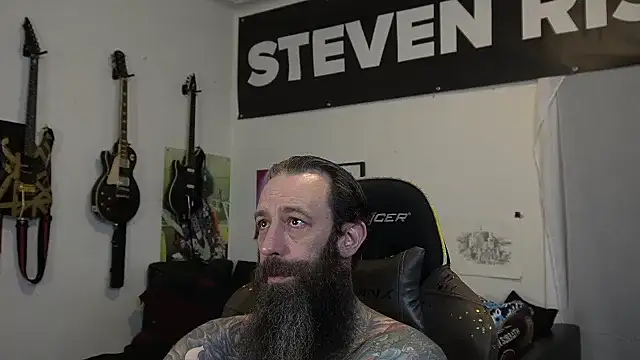 Snapshot of StevenRiseNYC chatting on 9, 7, 2026 StevenRiseNYC online show from 9, 7, 2026