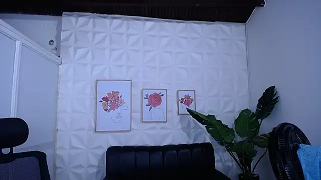 Valentinaa mature online show from 24, 11, 2025