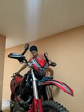 Snapshot of Alexander9827 chatting on 1, 12, 2025 Alexander9827 online show from 1, 12, 2025