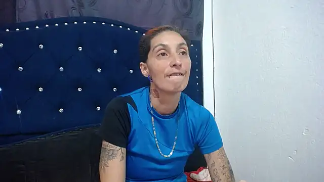 Snapshot of anyu1306 chatting on 19, 12, 2024 anyu1306 online show from 19, 12, 2024