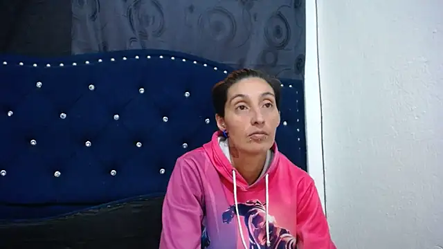 Snapshot of anyu1306 chatting on 18, 1, 2025 anyu1306 online show from 18, 1, 2025