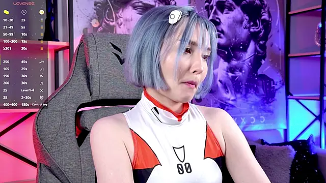 ReiYosimoto online show from 14, 12, 2025