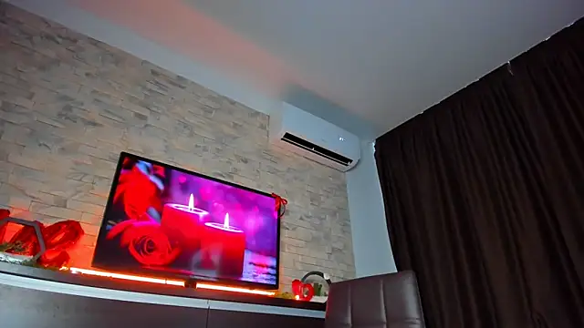 Laya Moon online show from 22, 2, 2025