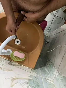 Snapshot of gui6789b chatting on 8, 11, 2025 gui6789b online show from 8, 11, 2025