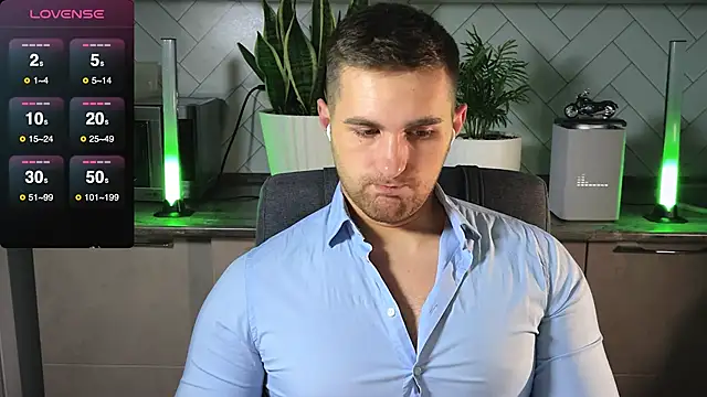 Snapshot of Sweeet__boy chatting on 30, 1, 2025 Sweeet boy online show from 30, 1, 2025