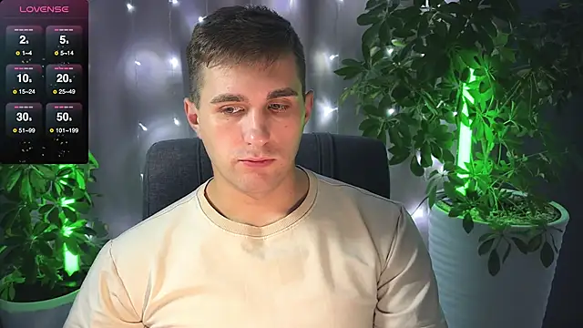 Snapshot of Sweeet__boy chatting on 22, 2, 2025 Sweeet boy online show from 22, 2, 2025