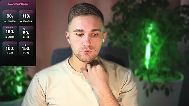 Snapshot of Sweeet__boy chatting on 27, 2, 2025 Sweeet boy online show from 27, 2, 2025