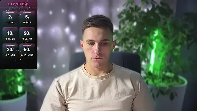 Snapshot of Sweeet__boy chatting on 28, 2, 2025 Sweeet boy online show from 28, 2, 2025