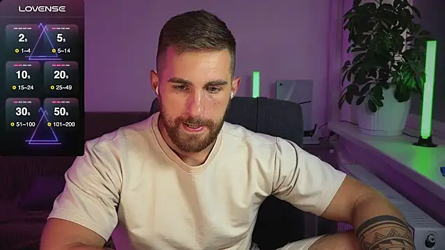 Snapshot of Sweeet__boy chatting on 9, 9, 2025 Sweeet boy online show from 9, 9, 2025