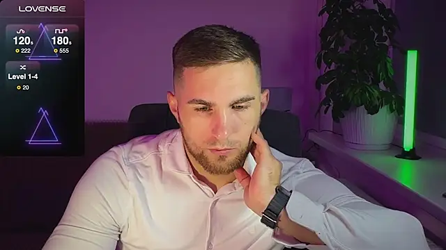 Snapshot of Sweeet__boy chatting on 22, 10, 2025 Sweeet boy online show from 22, 10, 2025