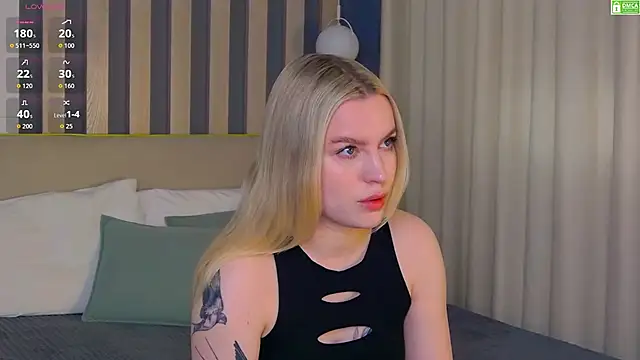 AmaliaBell online show from 12, 4, 2026