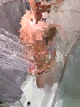 leahcimnikral online show from 13, 9, 2025