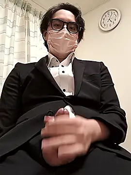 Snapshot of Gakuran0nanist chatting on 19, 1, 2026 Gakuran0nanist online show from 19, 1, 2026