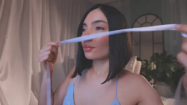 AmyArmstrong online show from 8, 2, 2026